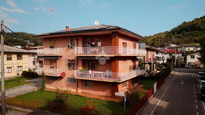 Appartamento quadrilocale in vendita in Via V Bellini, Arzignano