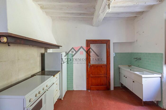 Appartamento con 5 locali in vendita in Castelnuovo Val Di Cecina