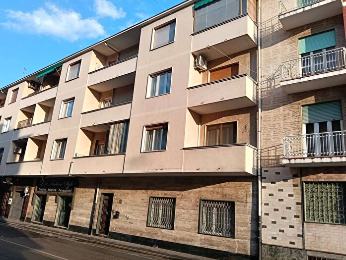 Appartamento quadrilocale in vendita in Via Castellazzo Orbassano, Orbassano