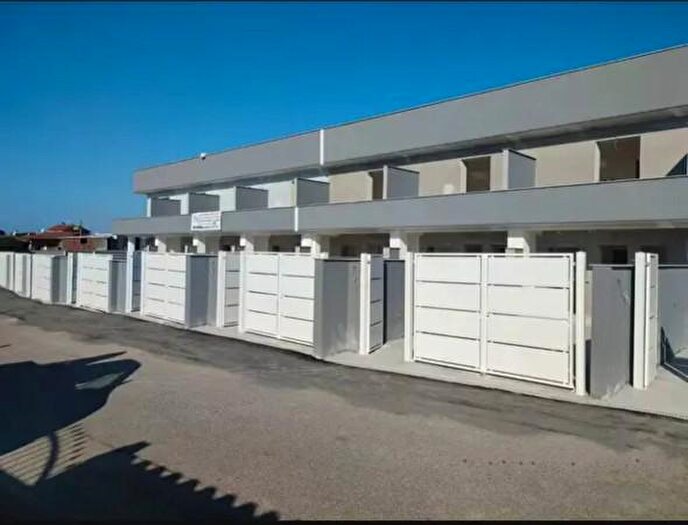 Casa monolocale in vendita in Via Massa Carrara, Ardea