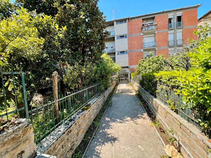 Appartamento con 5 locali in vendita in Roma