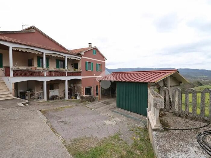 Casa quadrilocale in vendita in Vocabolo Cerreta, Stroncone