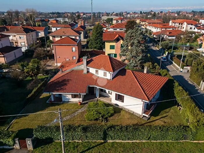 Casa con 5 locali in vendita in Via Giuseppe Verdi, Gorla Maggiore