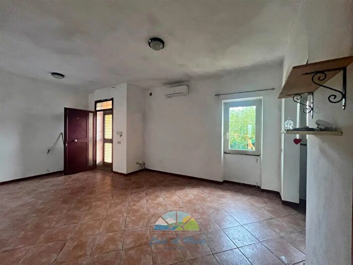 Casa trilocale in vendita in Panoramica, La Maddalena