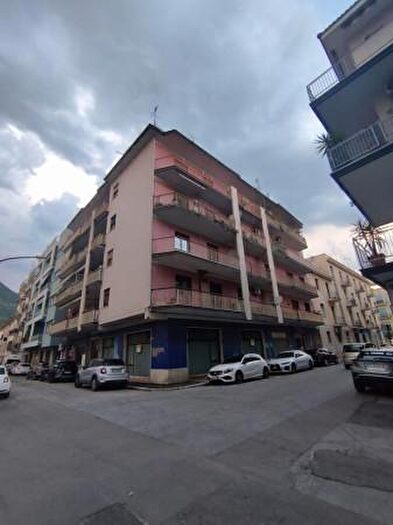 Appartamento quadrilocale in vendita in Via Gioacchino Rossini, Cassino