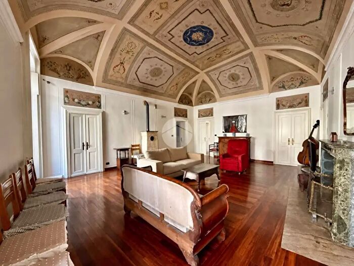 Appartamento trilocale in vendita in Corso Pietro Vacchelli, Cremona