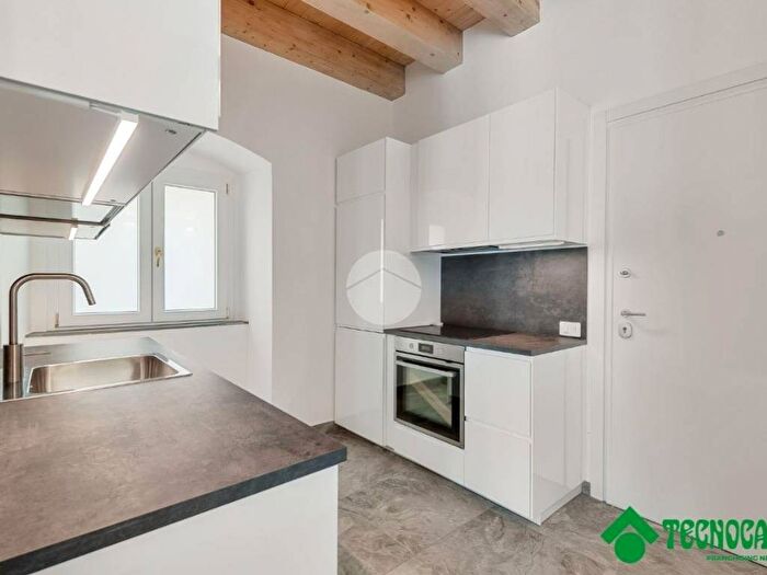 Appartamento trilocale in affitto in VIA SANT'AGOSTINO, Centro Storico, La Spezia