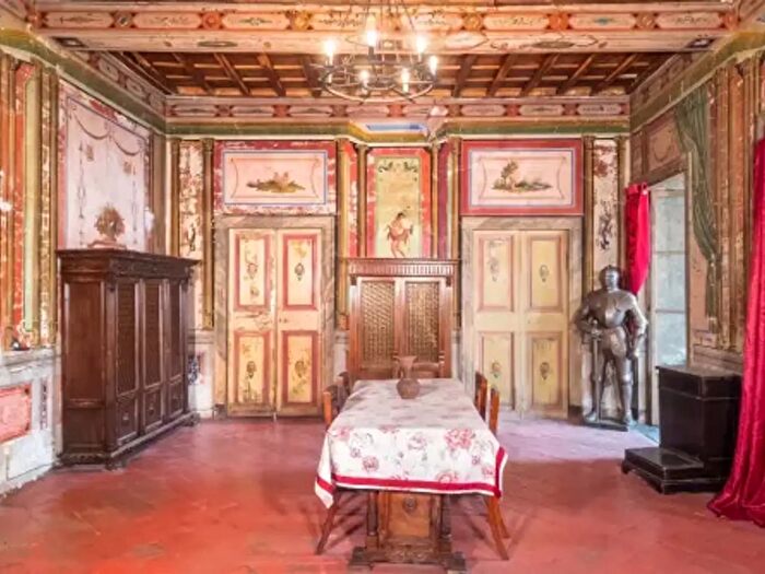 Appartamento con 6 locali in vendita in Piazza Giuseppe Garibaldi, Cave