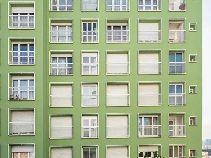 Appartamento quadrilocale in vendita in Viale Carrù, Rivoli