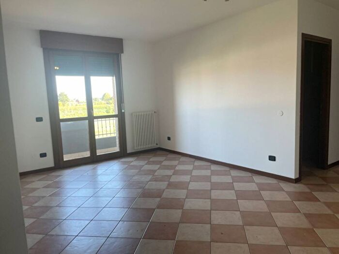 Appartamento trilocale in affitto in via roma, Centro, Brugine