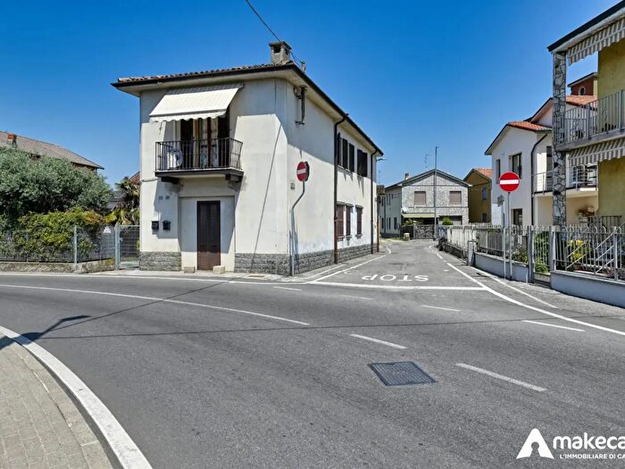 Appartamento trilocale in vendita in Via Roma, Marudo