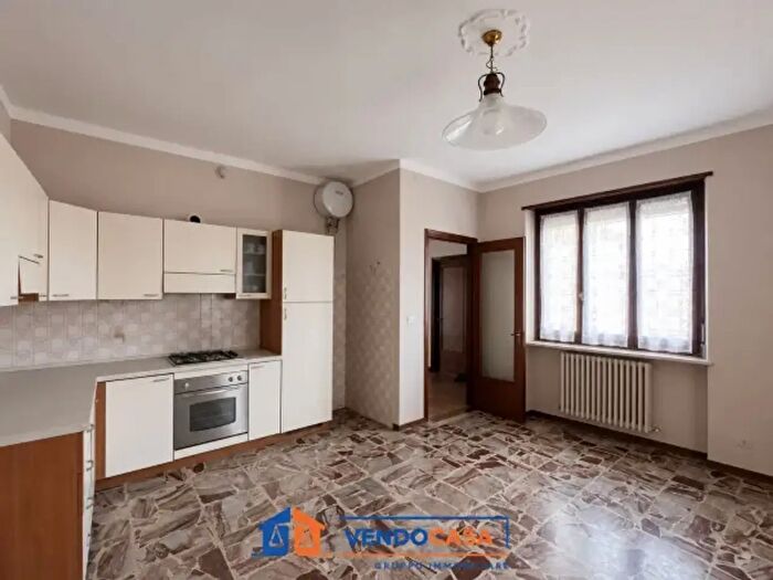 Appartamento quadrilocale in vendita in Via Divisione Cuneese, Narzole