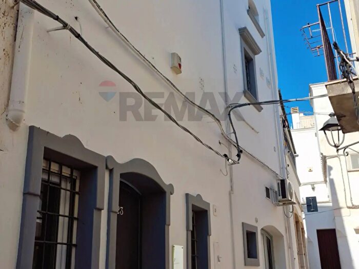 Casa con 6 locali in vendita in Via Madonna della Stella, Fasano