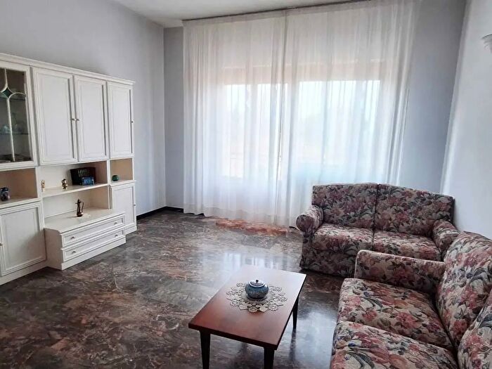 Appartamento con 7 locali in vendita in Via Provinciale Nord, Rapolano Terme