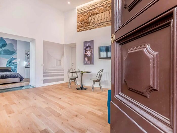 Appartamento monolocale in affitto in Via Nizza, Roma