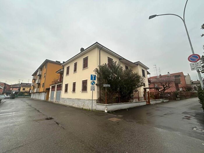 Appartamento quadrilocale in affitto in Via Raffaello Sanzio, Ponte Ronca, Zola Predosa