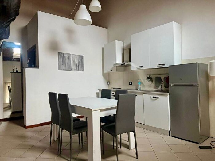 Appartamento trilocale in affitto in Via Guglielmo Schiavina, Borgo Rovereto Piscina, Alessandria