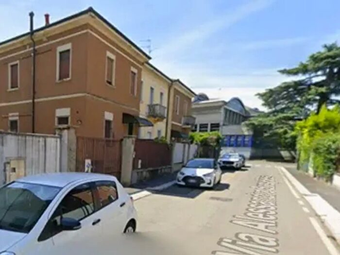 Casa trilocale in vendita in Via Alessandro Sanquirico, Milano