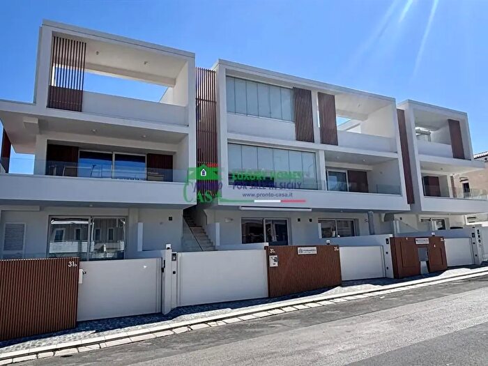 Appartamento trilocale in affitto in Via Duilio, Ragusa