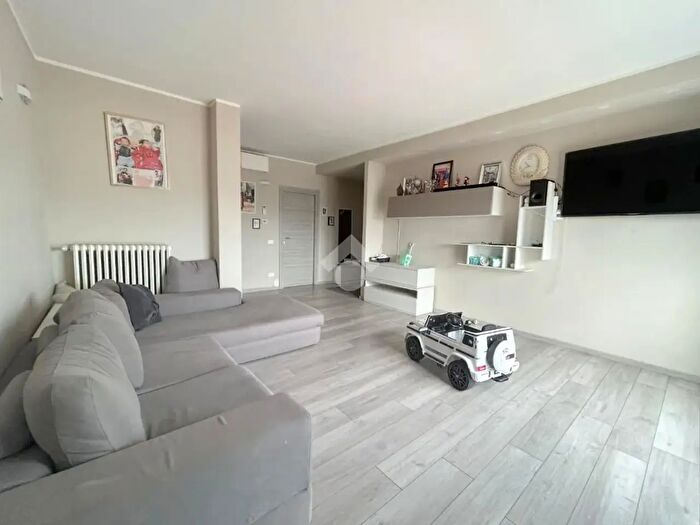 Appartamento quadrilocale in vendita in Via Giuseppe Zanardelli, Carpenedolo