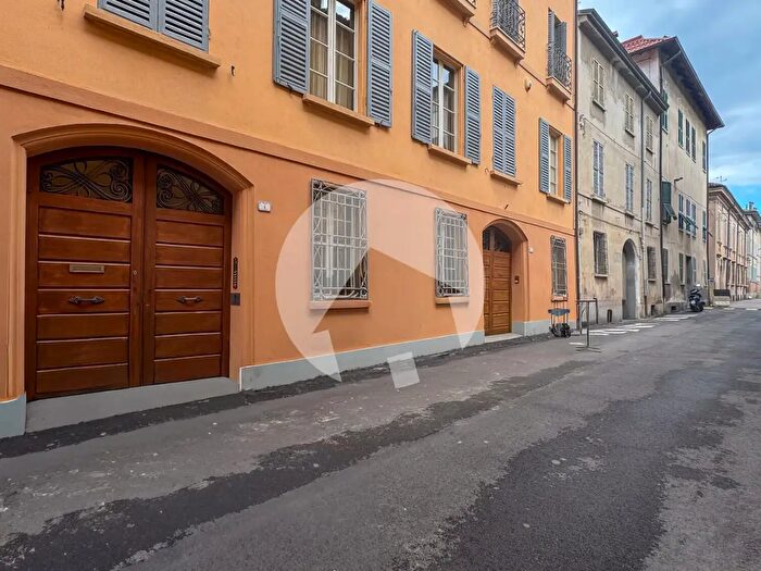 Appartamento bilocale in vendita in Via San Domenico, Reggio Emilia