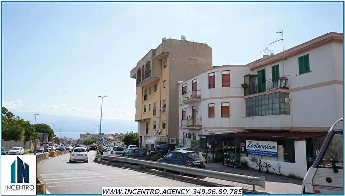 Appartamento trilocale in vendita in Messina