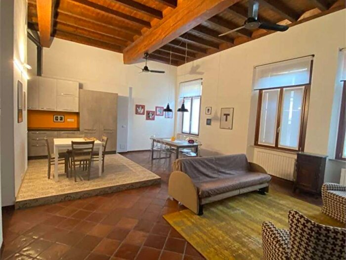Appartamento quadrilocale in affitto in Centro, Mantova