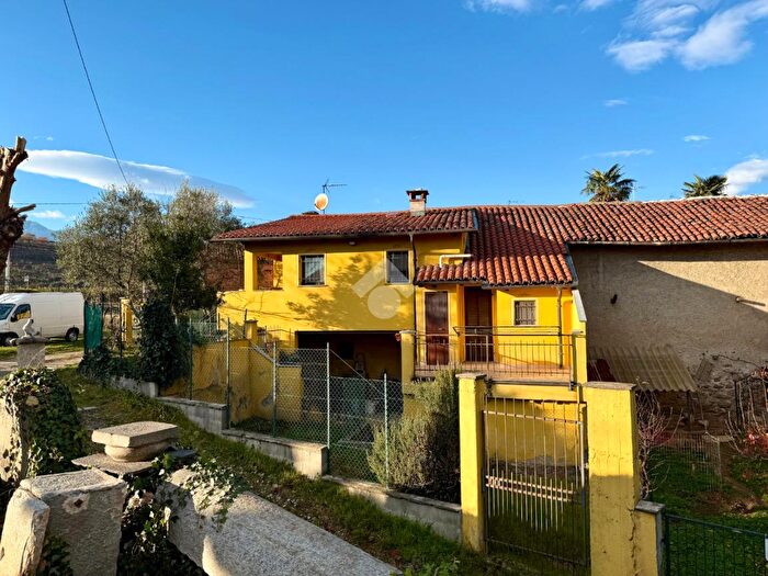 Casa quadrilocale in vendita in Stradale Torre Pellice, Bricherasio