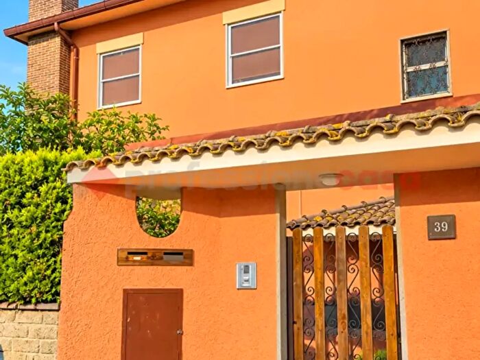 Appartamento quadrilocale in vendita in Via Ambrogio Baldo Soldani, Roma