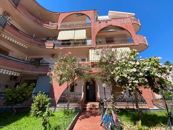 Appartamento bilocale in affitto in Viale Jannuzzo, Centro, GiardiniNaxos