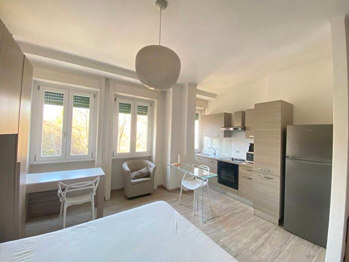 Appartamento monolocale in affitto in Piazza Napoli, Milano