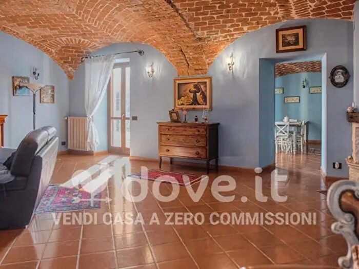 Casa con 6 locali in vendita in Valle Tanaro, Asti