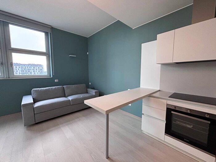 Appartamento monolocale in affitto in Via Giampietro Lucini, Maggiolina, Milano