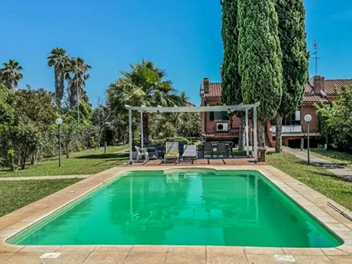 Casa con 5 locali in vendita in Via Cratippo di Atene, Roma