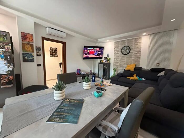 Appartamento trilocale in vendita in Via Manzolino Est, Castelfranco Emilia
