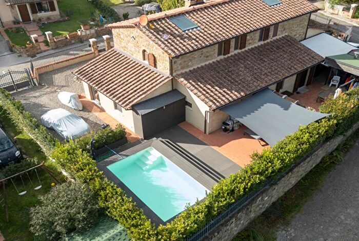 Casa in vendita in Buonconvento