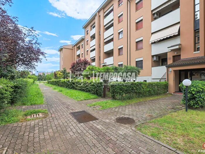Appartamento quadrilocale in vendita in Via Anna Frank, Imola