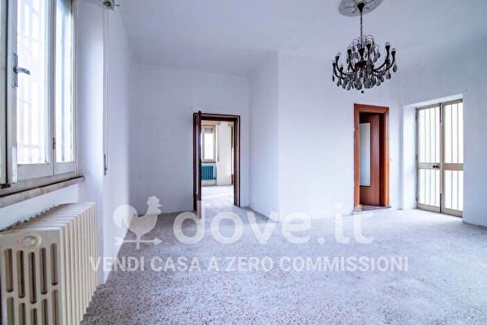 Casa quadrilocale in vendita in Via Marcignago, Battuda