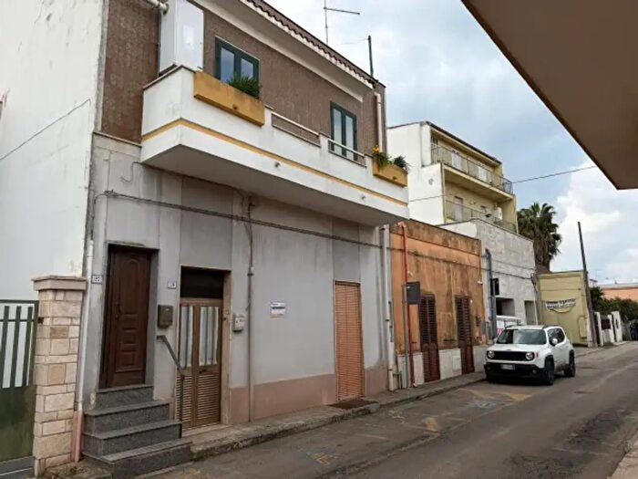 Appartamento con 5 locali in vendita in Vico M Caraccio, Sava