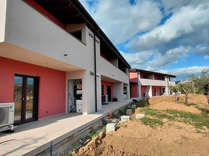 Appartamento quadrilocale in affitto in Via di Vallingegno, Bosco, Perugia