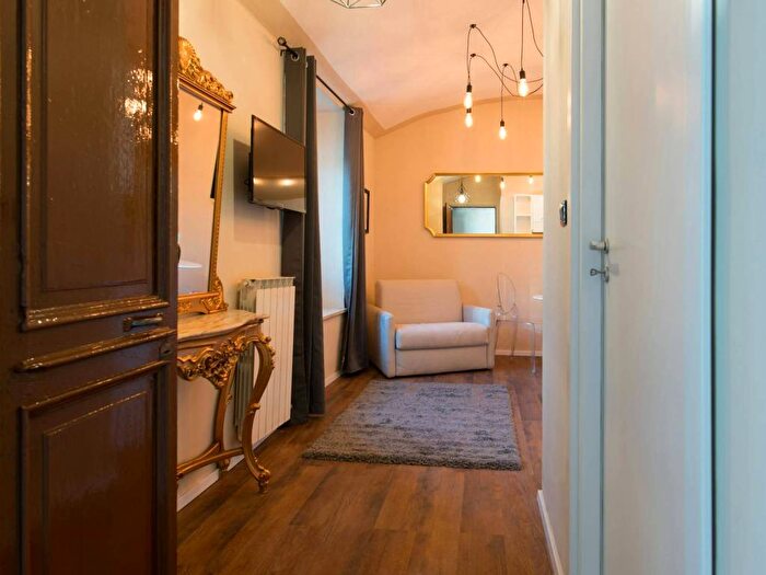 Appartamento monolocale in affitto in Via della Consolata, Quadrilatero Romano, Torino