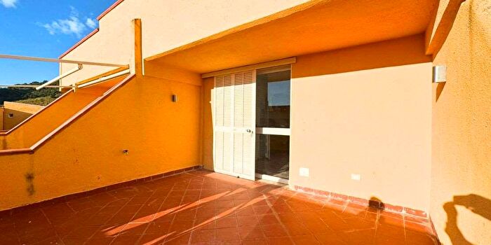 Appartamento bilocale in vendita in Condomino Quattromani, Belvedere Marittimo