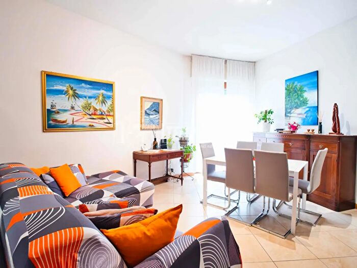 Appartamento trilocale in vendita in Novara