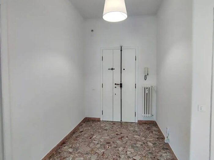 Appartamento quadrilocale in affitto in Via Angelini, Ancona