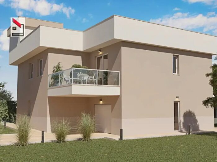 Casa con 5 locali in vendita in Via Raffaello Sanzio, Senigallia