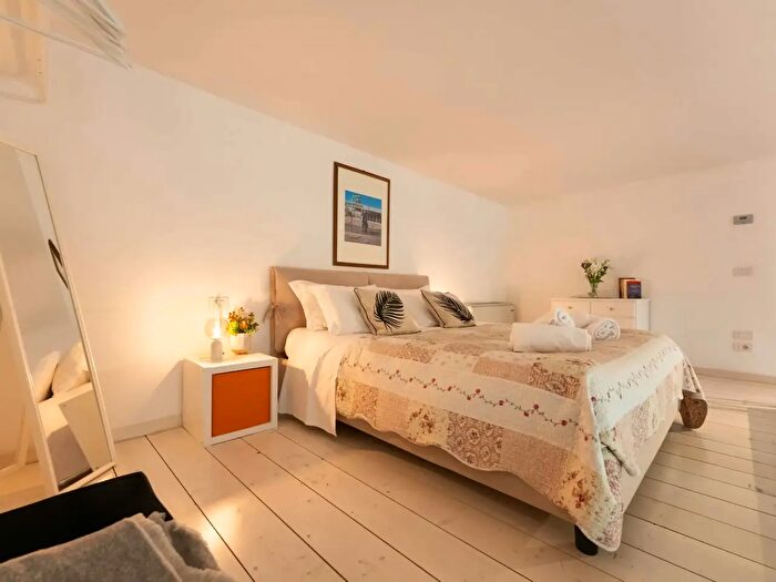 Appartamento monolocale in affitto in Via Monalda, Firenze