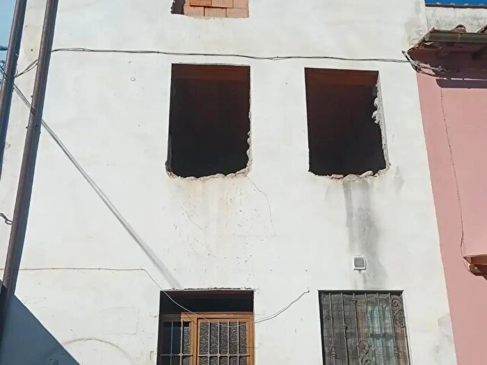 Casa con 5 locali in vendita in Lucca