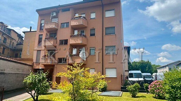 Appartamento bilocale in affitto in Via Fratelli Cairoli, Centro, Sesto San Giovanni