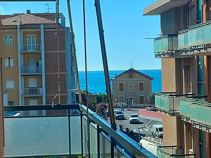 Appartamento bilocale in vendita in Pietra Ligure