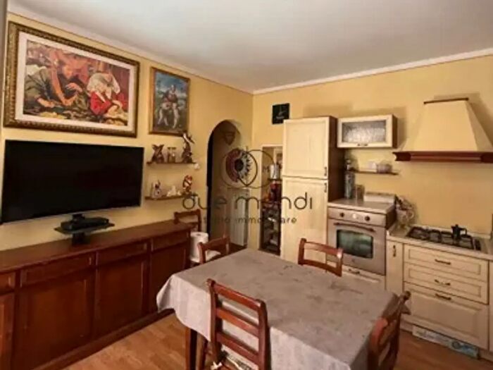Casa con 5 locali in vendita in Località Crocemarroggia, Spoleto
